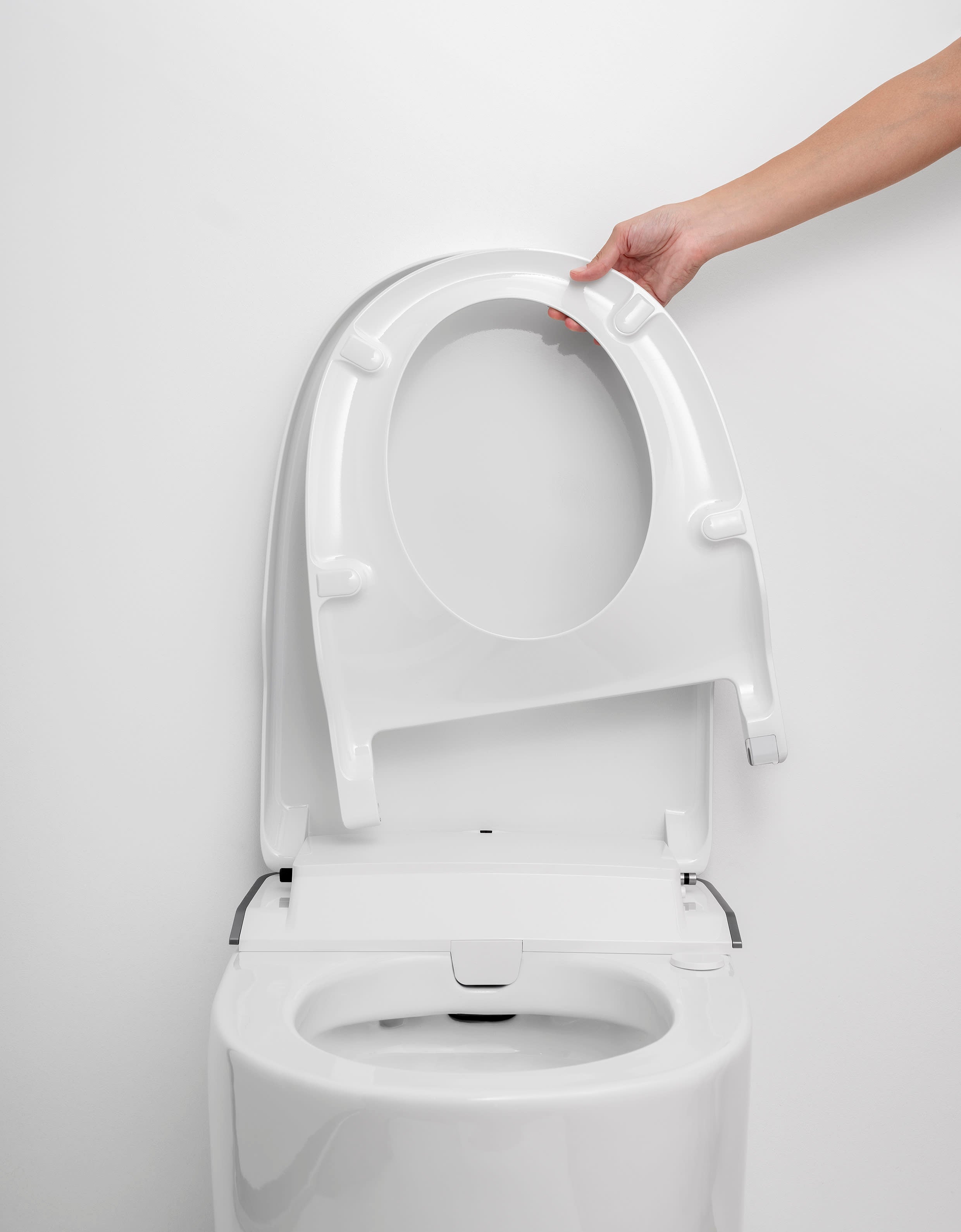 Roca In-Wash® Insignia In-tank® Смарт окачена Rimless Vortex с интегрирано казанче White A803104001
